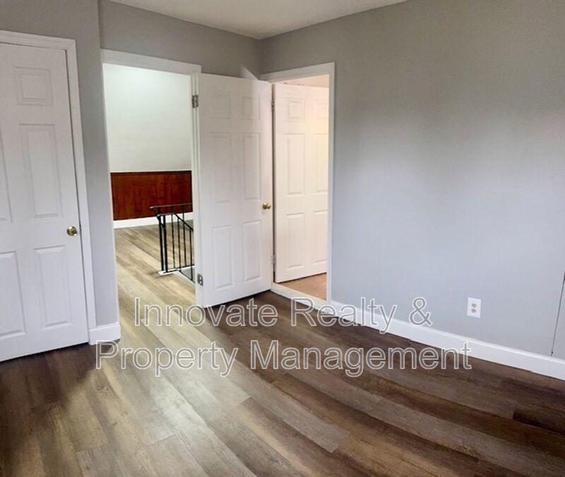 3 Bedrooms | 2 Bathrooms | Single-Family Home property image