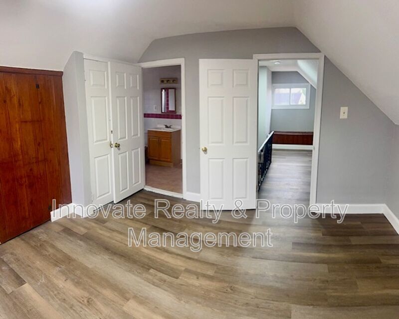 3 Bedrooms | 2 Bathrooms | Single-Family Home property image