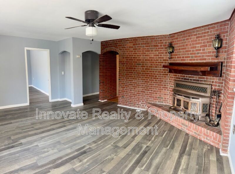 3BR Ranch Home | Patio & Yard | Fireplace | Flexible Living Space property image