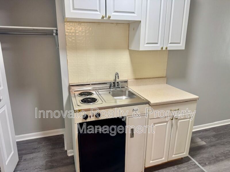 Studio Apt for Rent  Glenolden PA  19036 property image