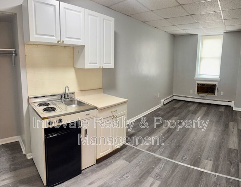 Studio Apt for Rent  Glenolden PA  19036 property image
