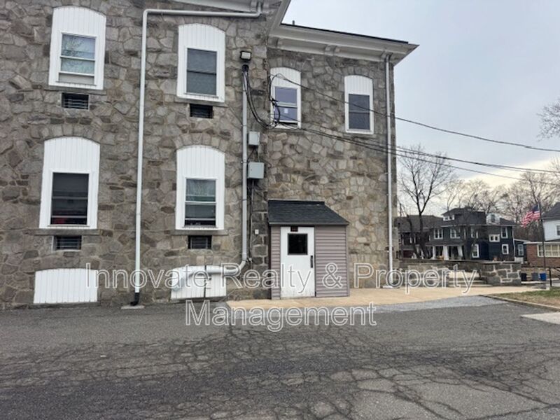 Studio Apt for Rent  Glenolden PA  19036 property image