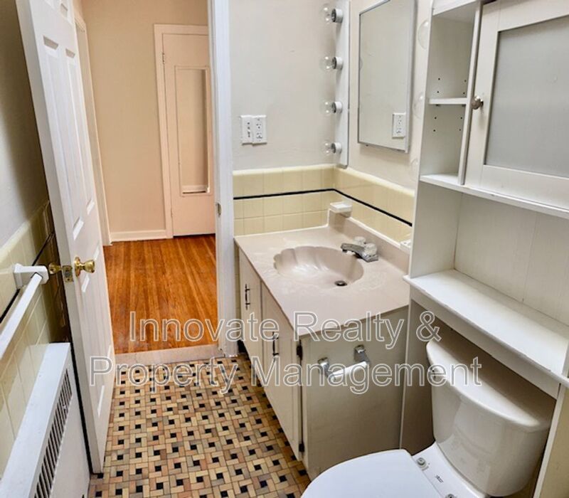 11BR 2nd Floor Apartment – Holmesburg / Mayfair 19136 | Hardwood Floors | Available Now property image