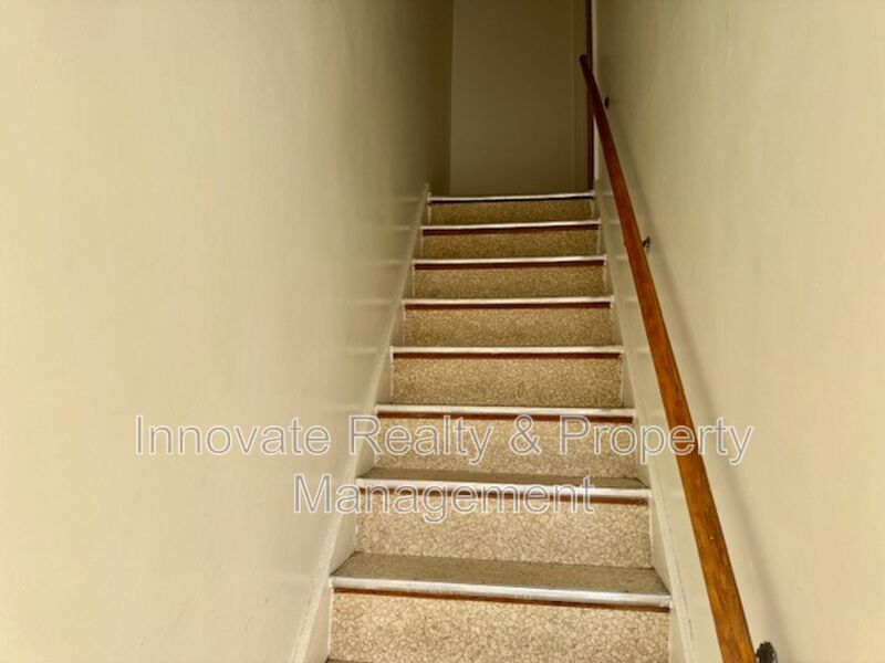 11BR 2nd Floor Apartment – Holmesburg / Mayfair 19136 | Hardwood Floors | Available Now property image