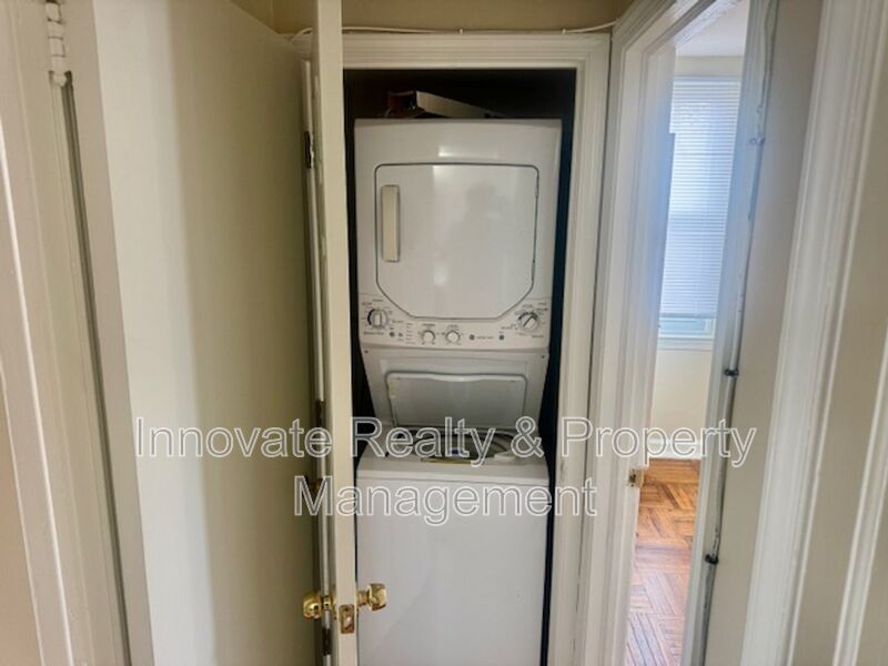 2BR 2nd Floor Apartment – Mt Airy section 19150 | Hardwood Floors | Available Now property image