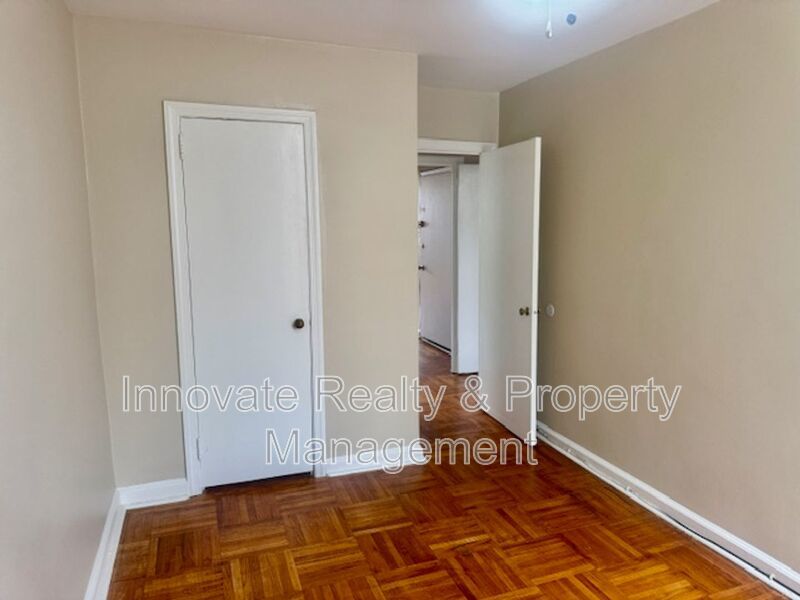 2BR 2nd Floor Apartment – Mt Airy section 19150 | Hardwood Floors | Available Now property image