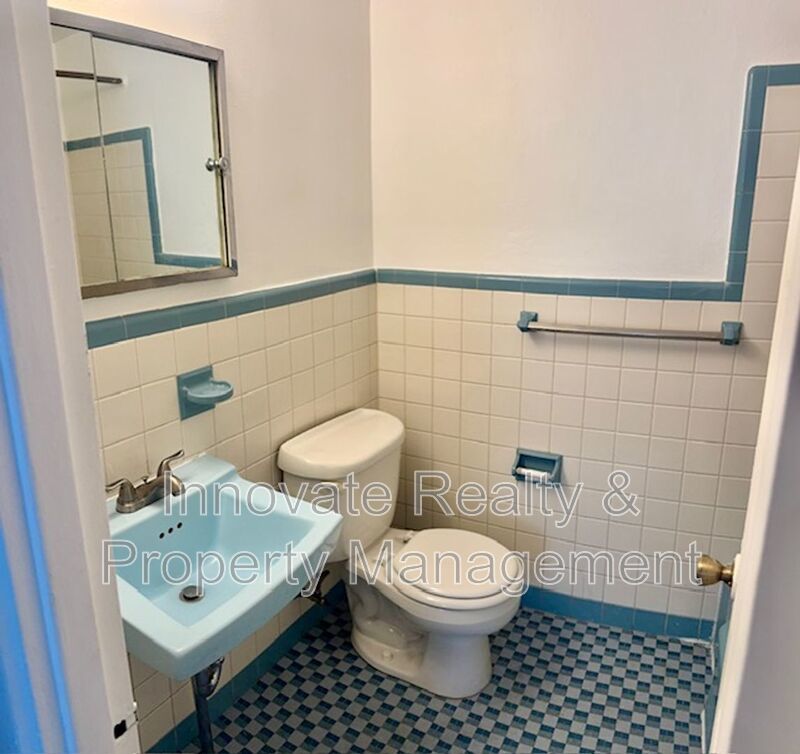 1 Bedroom Apartment | Rhawnhurst 19111 | Off-Street Parking | On-Site Laundry | Available Now property image