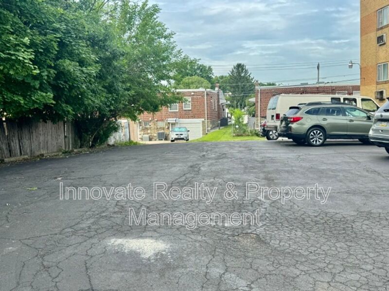 1 Bedroom Apartment | Rhawnhurst 19111 | Off-Street Parking | On-Site Laundry | Available Now property image