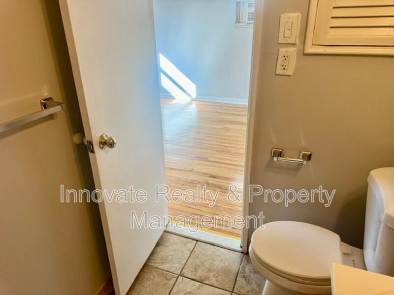 1 Bedroom  Apartment for rent 19115 property image