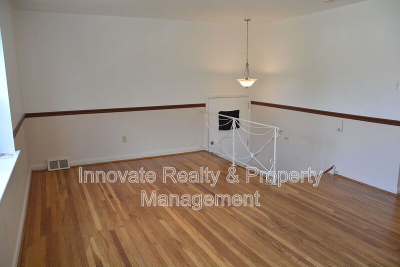1714 Loney St property image