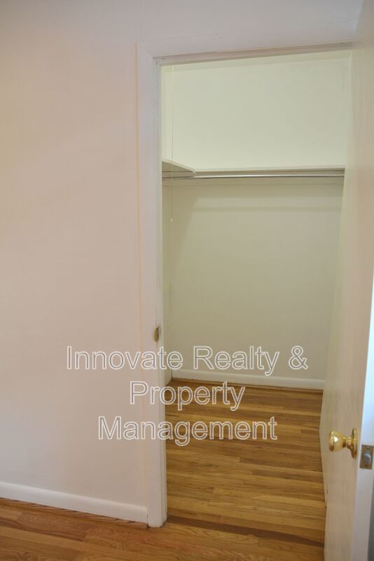 1714 Loney St property image