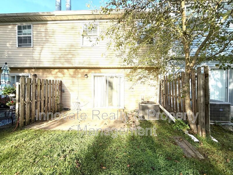 304 Brookwood 3 Bedroom 2 1/2 Bath in Ambler PA property image