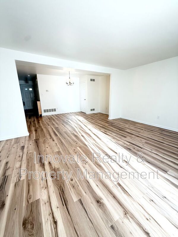 304 Brookwood 3 Bedroom 2 1/2 Bath in Ambler PA property image
