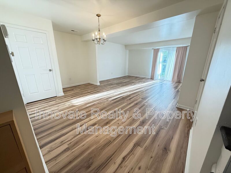 304 Brookwood 3 Bedroom 2 1/2 Bath in Ambler PA property image