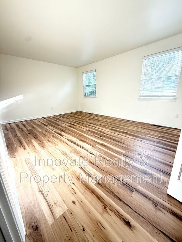 304 Brookwood 3 Bedroom 2 1/2 Bath in Ambler PA property image
