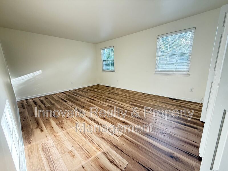 304 Brookwood 3 Bedroom 2 1/2 Bath in Ambler PA property image